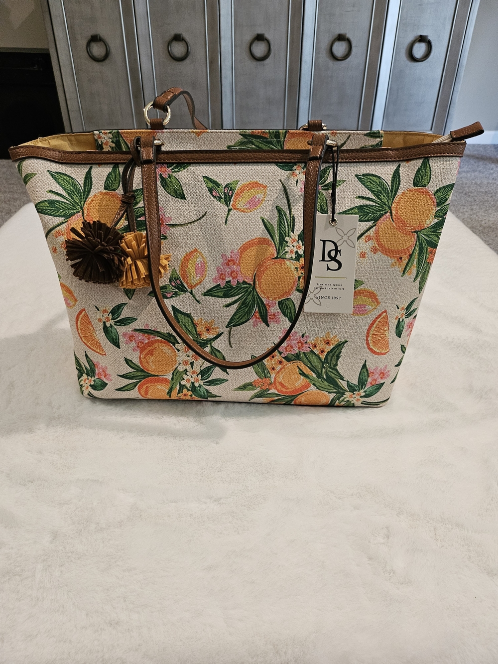 D S Designed in New York Canvas Tote Bag in Orange Green Floral Citrus Print O/S